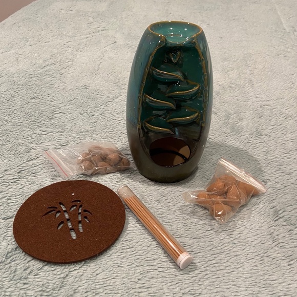 9" Ceramic Backflow Incense Burner – Turquoise & Brown Waterfall Holder + Incens - Picture 1 of 10